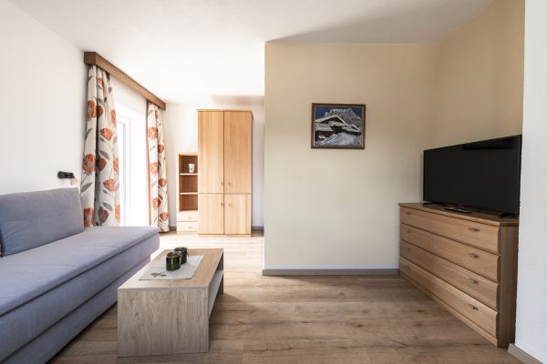 fw_5_wohnzimmer_2.jpg