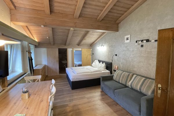 Ferienwohnung 7 Schlaf und Wohnbereich